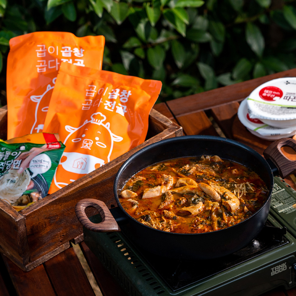 집에서먹자 곱창전골 곱이고운 푸짐한 간편조리 캠핑 시래기 소 곱창전골 1kg 대표 이미지