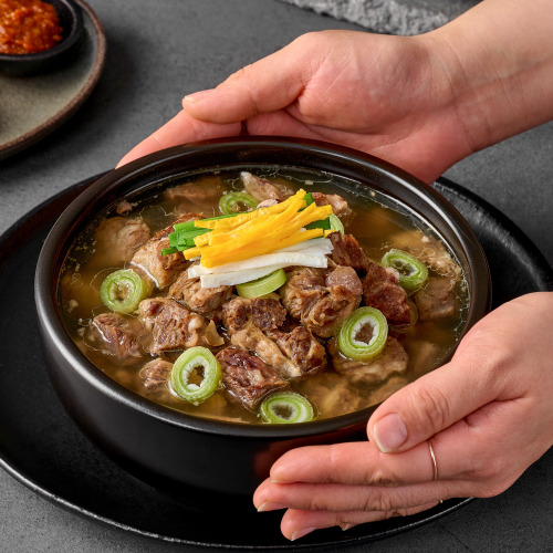 퇴근밥상 뼈없는 순살 소 갈비탕 1팩 몸보신 간편조리 보양식 600g - 상세 이미지 3