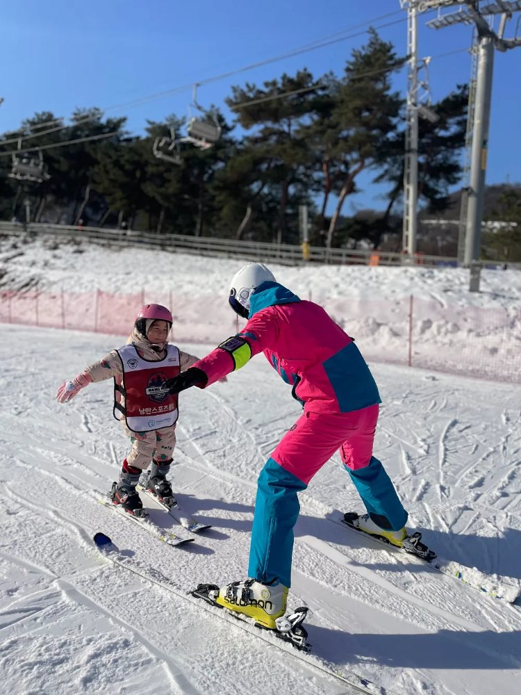 키즈전문 지산리조트 스키강습 유아 초등 어린이 레슨 겨울방학 이천 스키장