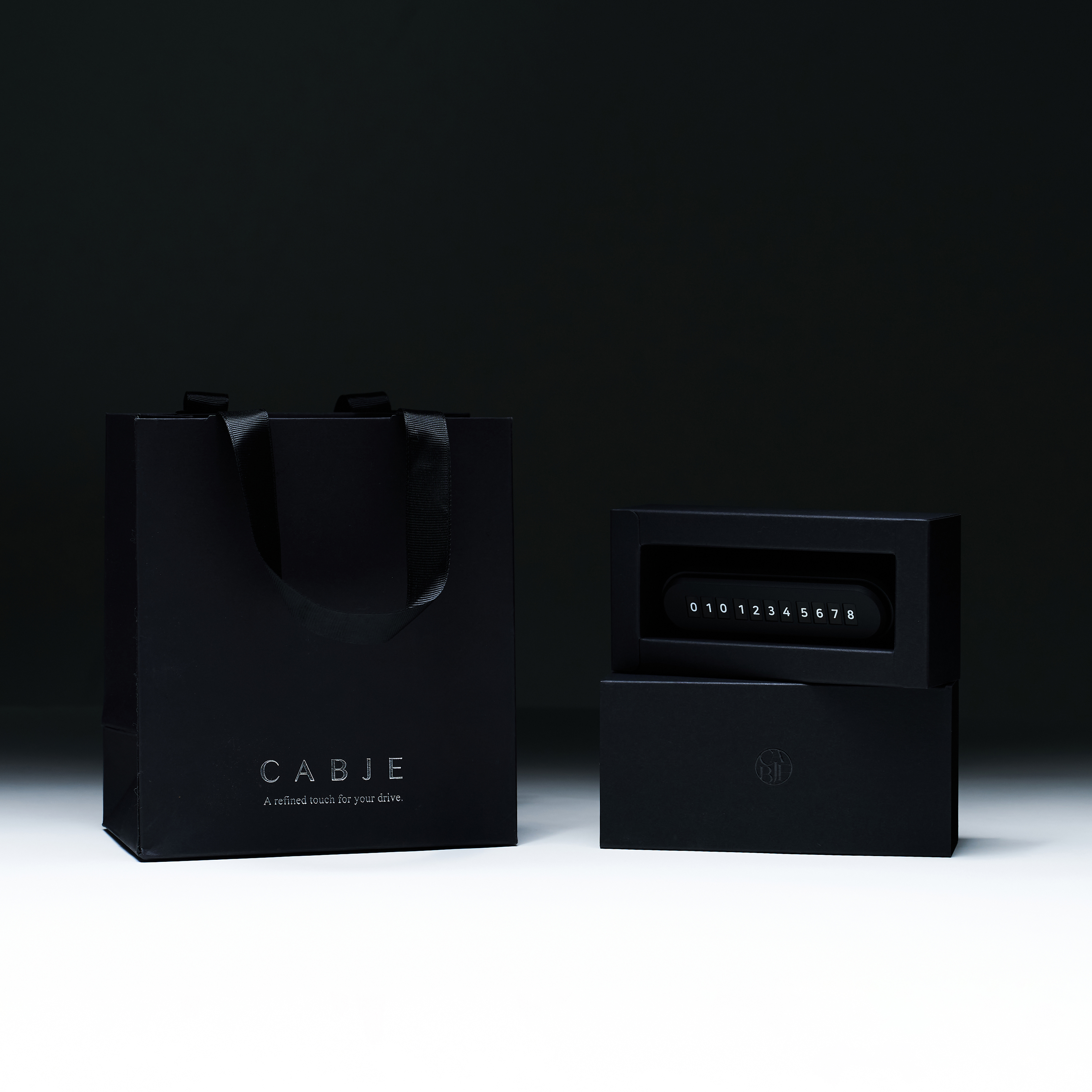 카브제 듀얼 주차번호판 차량용 자동차 연락처 알림판 새차선물 논슬립 패드 전화번호판 8줄