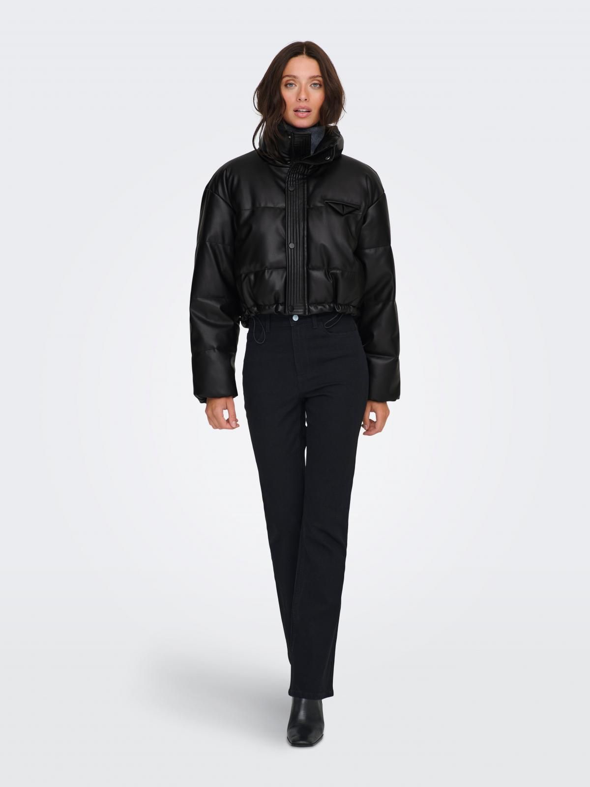 온리 크롭 레더 패딩 재킷 베이스볼넥 15349205_2161 BLACK / BLACK - 상세 이미지 5