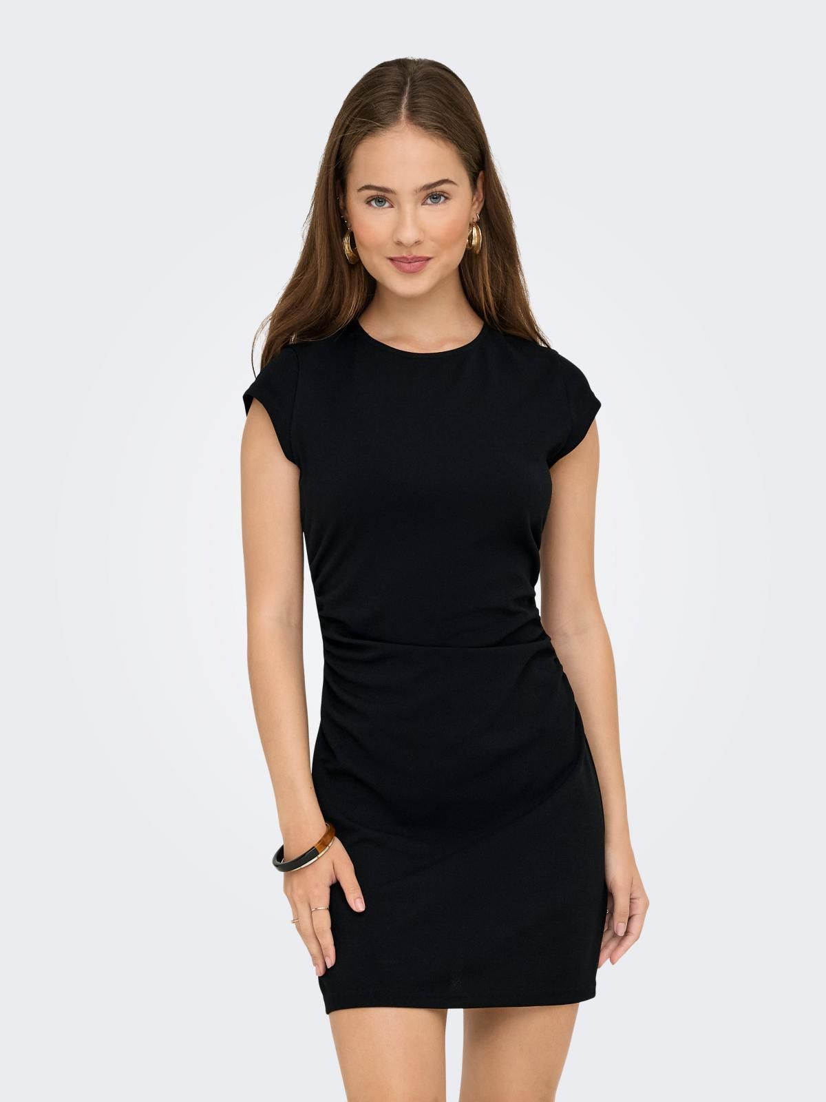 온리 베이직 블랙 미니 원피스 반팔 15353596_2161 BLACK / BLACK - 상품 이미지