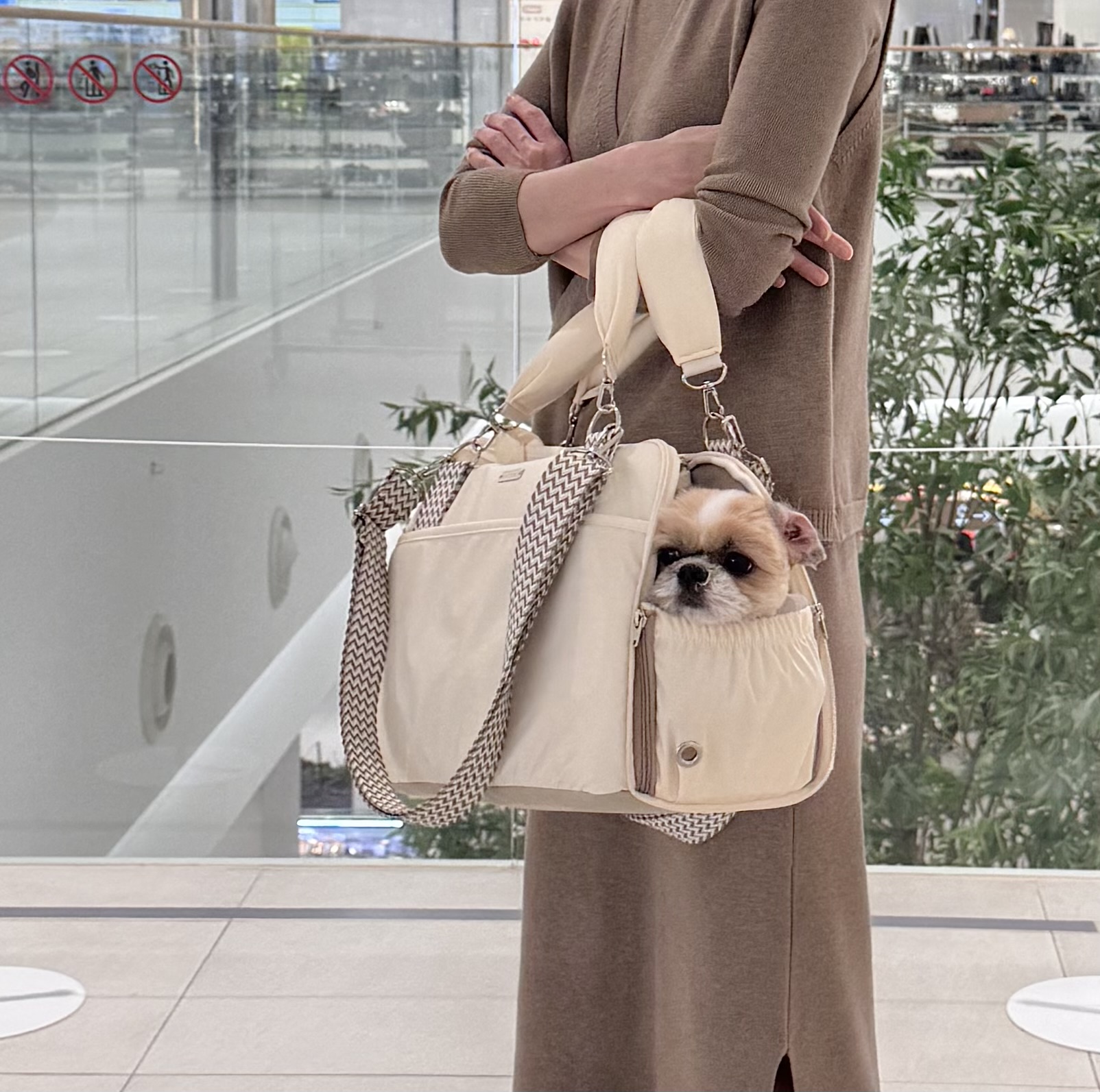 강아지 가방 고양이 이동장 애견 이동가방 중형견 숄더백 헤링본 고양이 슬링백 S 이미지 7