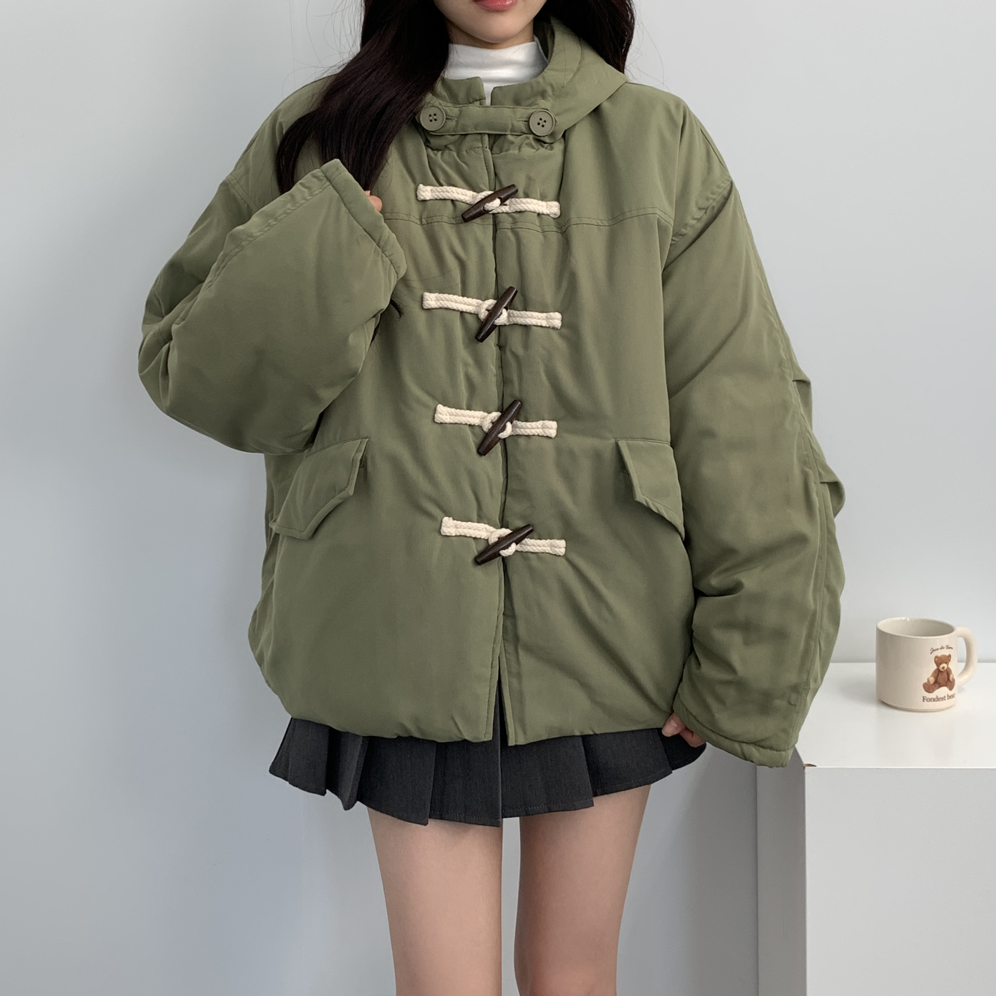여성 웰론 미디 숏 패딩 키작녀 하프 더블 톰보이 떡볶이 코트 겨울아우터 - 상세 이미지 3