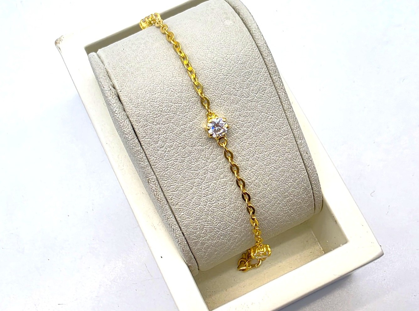 24K 순금 3.75g(1) 쓰리 화이트 큐 데일리 팔찌(18K 연결고리 장식) - 상세 이미지 4