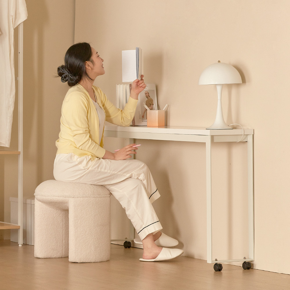 아미 침대 책상 사이드 테이블 이동식 베드 테이블 퀸 Q