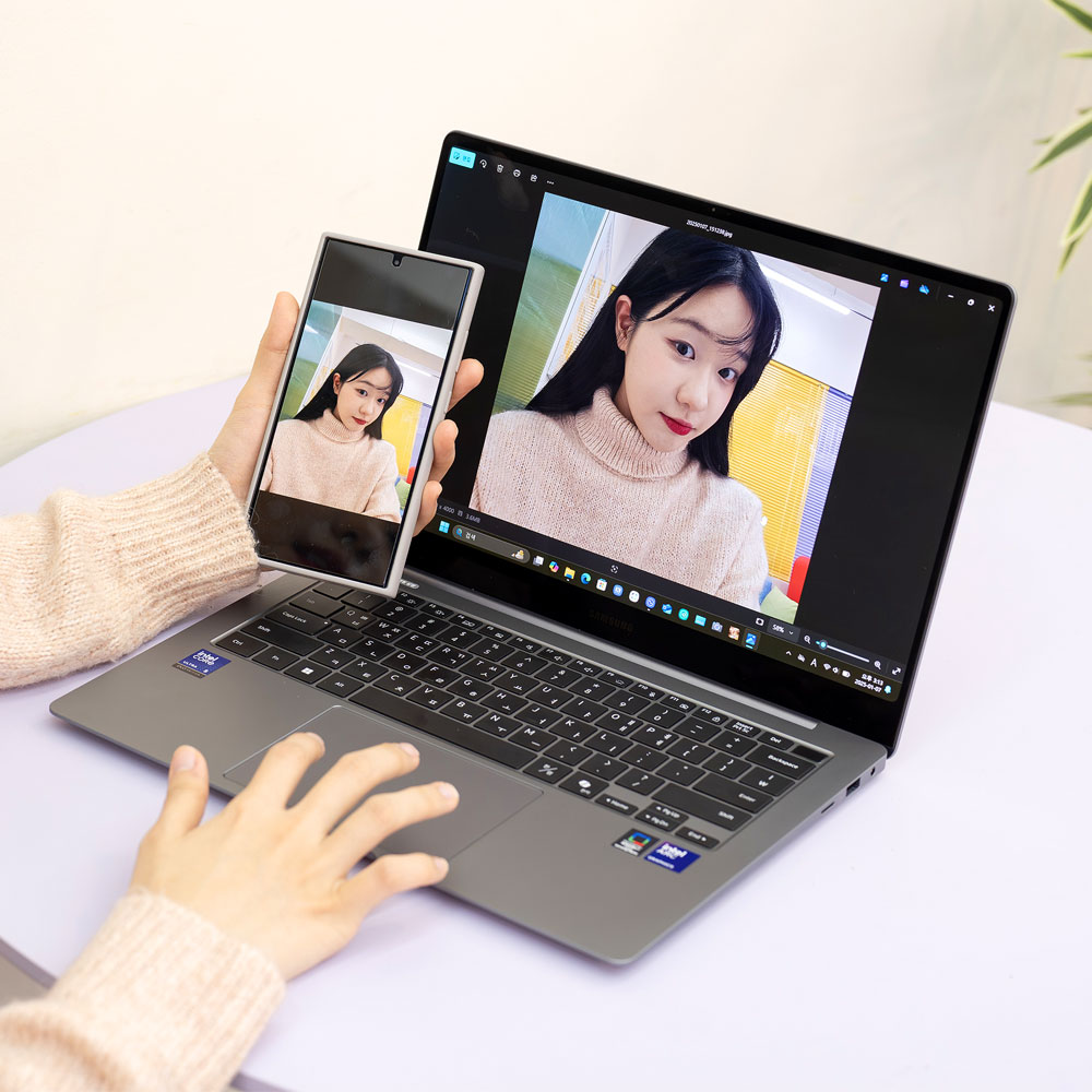 삼성전자 갤럭시북5 프로 NT940XHZ-A51A 사무용 노트북 U5 16GB 256GB 상품 이미지