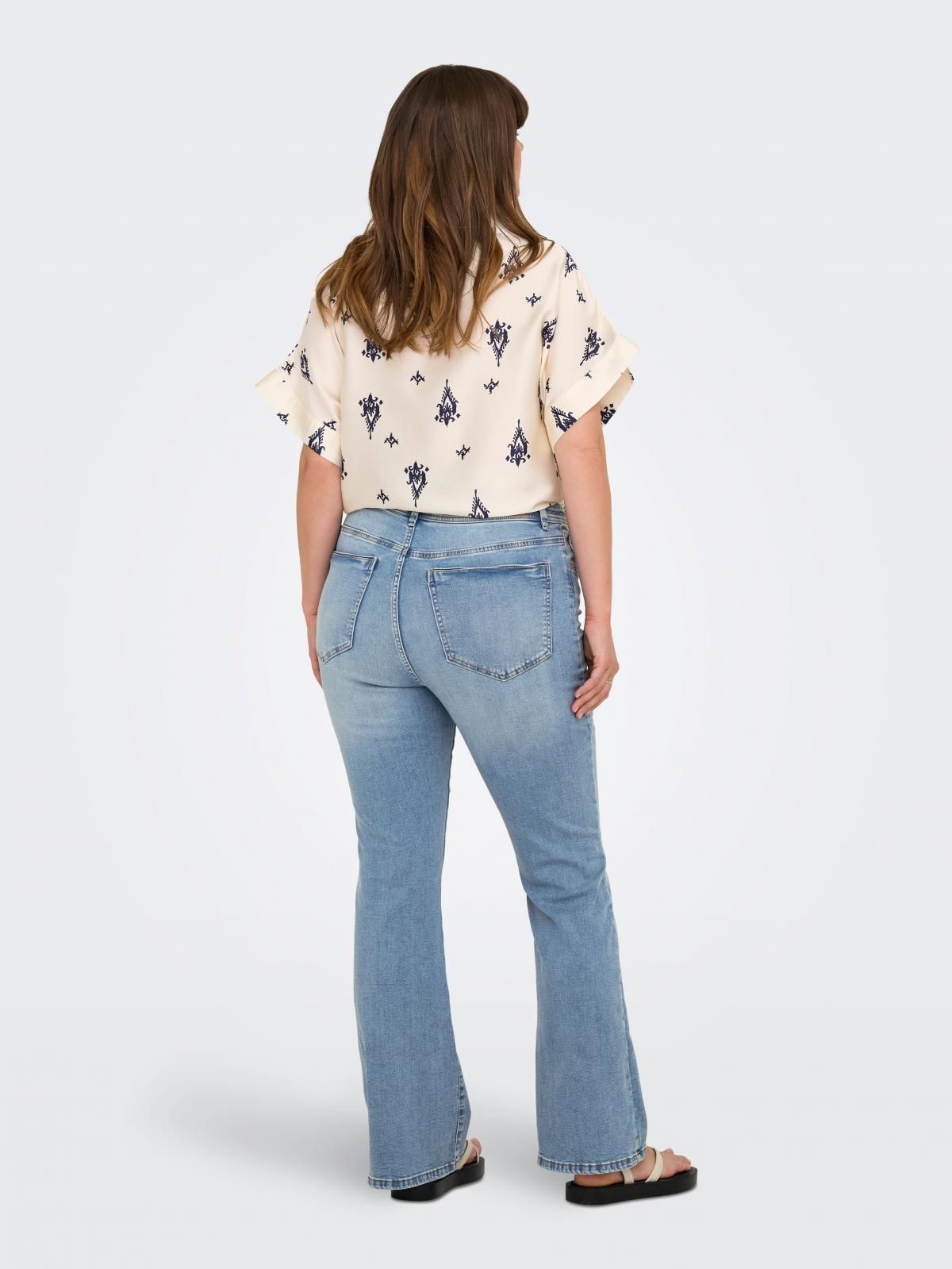 온리 하이웨이스트 플레어핏 데님 팬츠 15280943_7023 BLUE / LIGHT MEDIUM BLUE DENIM - 상세 이미지 2