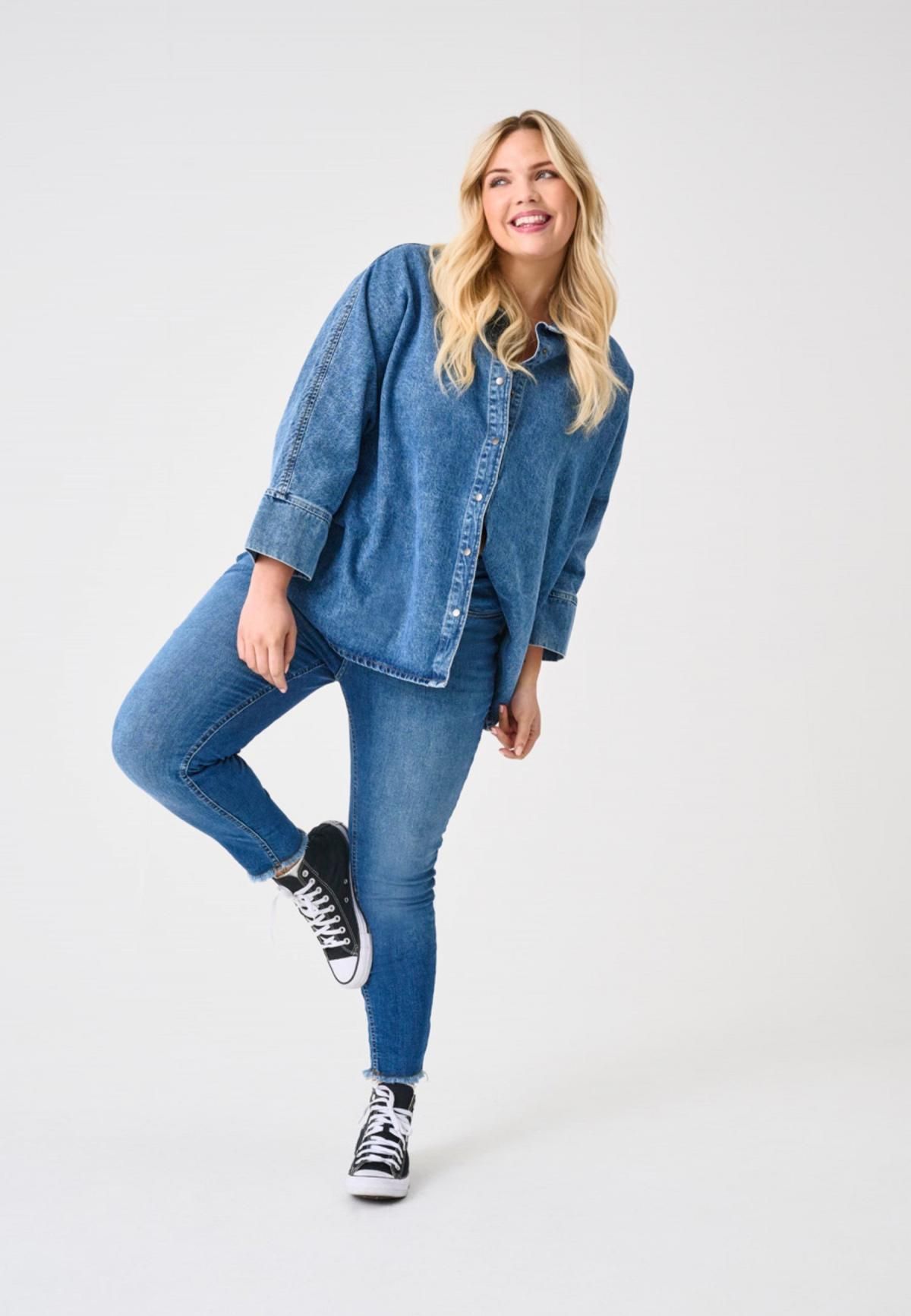 온리 플러스사이즈 데님 스키니핏 진 15318437_2115 BLUE / MEDIUM BLUE DENIM - 상세 이미지 3