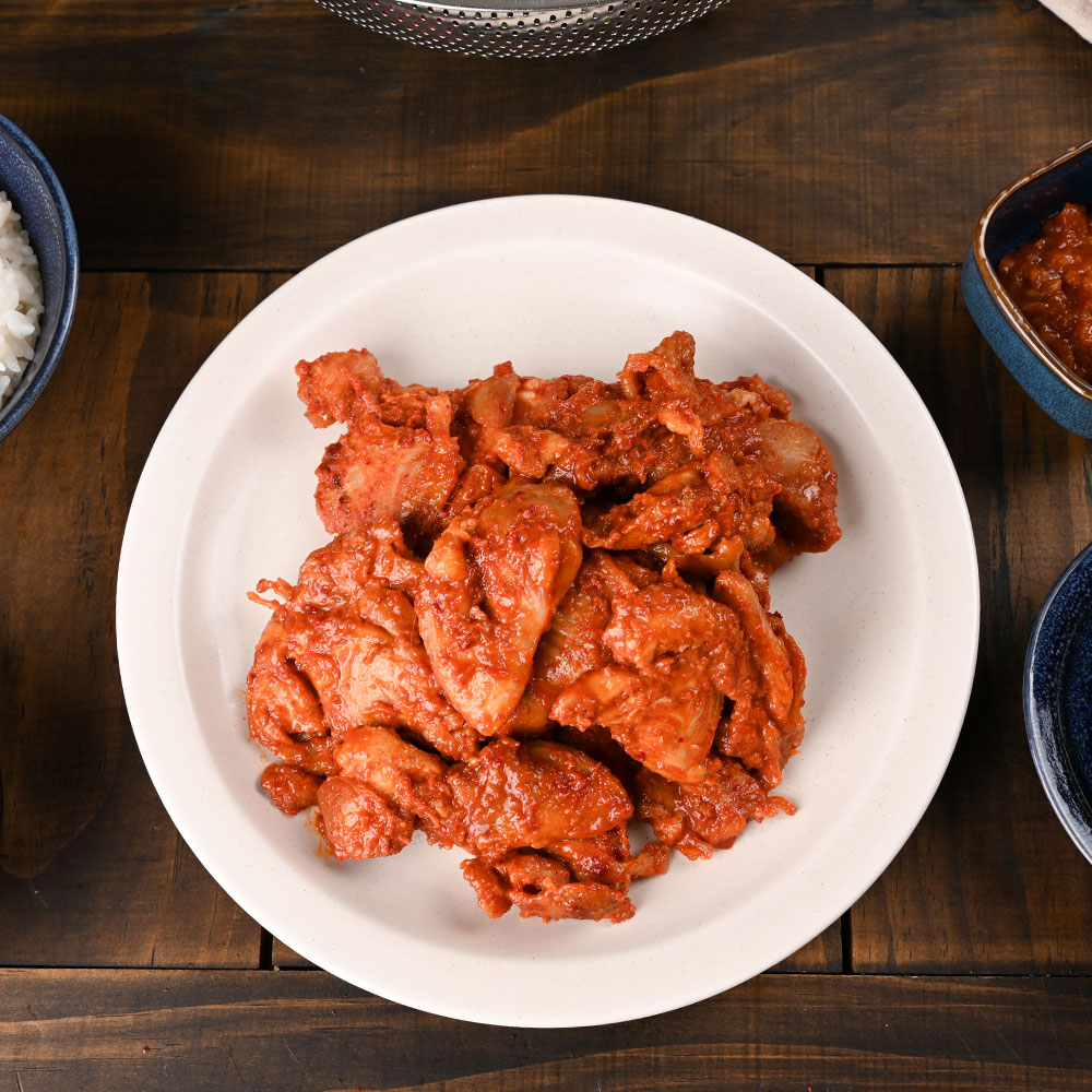 육일품 춘천식 양념 순살닭갈비 400g 닭볶음 - 상세 이미지 3