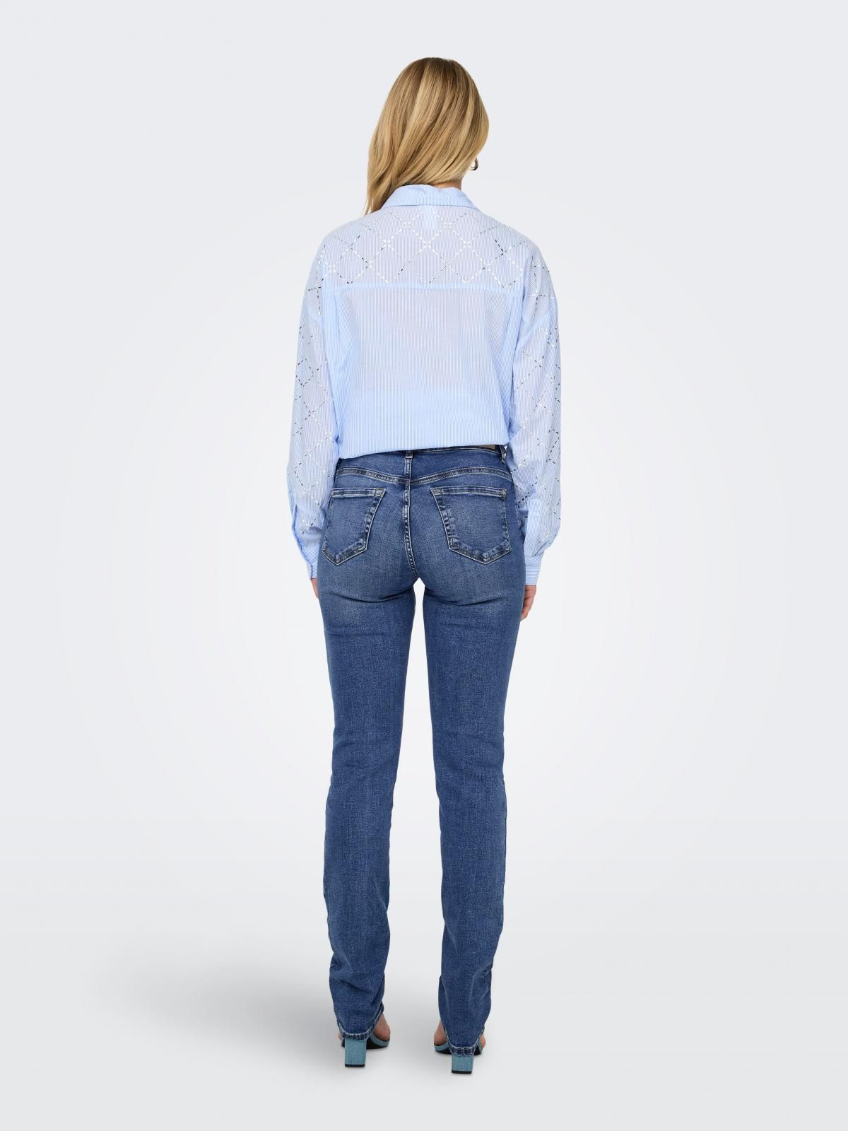 온리 데님 미드웨이스트 슬림핏 청바지 15330805_2115 BLUE / MEDIUM BLUE DENIM - 상세 이미지 2
