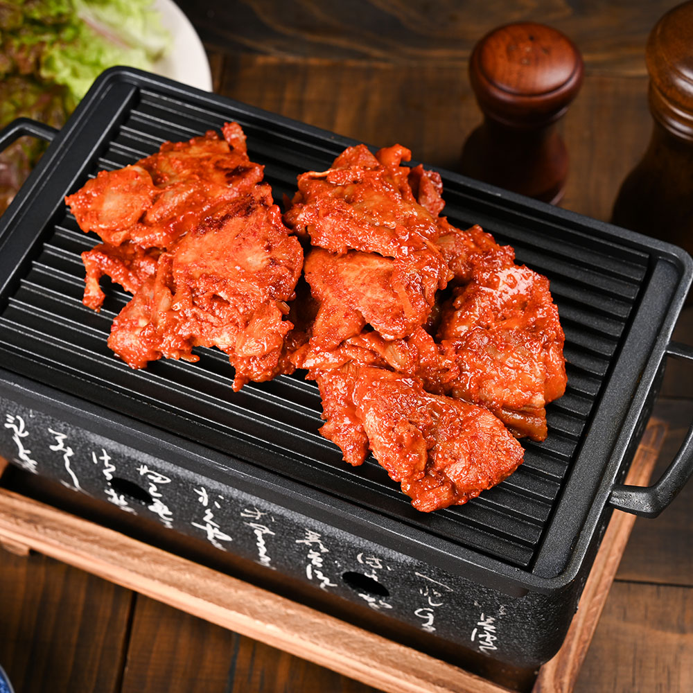 육일품 춘천식 양념 순살닭갈비 400g 닭볶음 - 상품 이미지