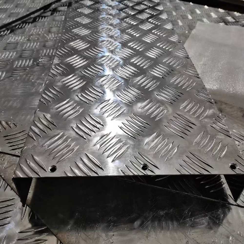 알루미늄 미끄럼방지 플레이트 실내외 바닥 보호판 2.5x1000x2000mm - 상세 이미지 3