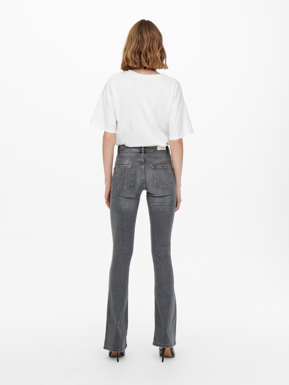 온리 미드웨이스트 플레어핏 데님 팬츠 15233721_3601 GREY / GREY DENIM - 상세 이미지 2