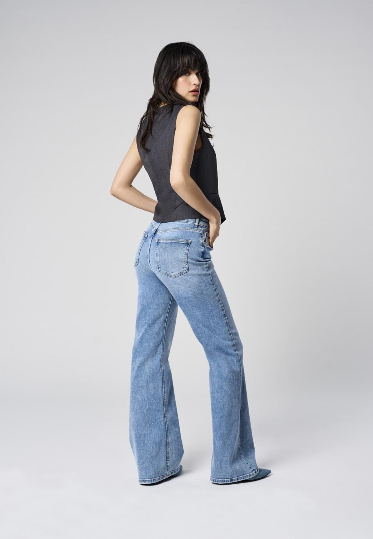온리 하이웨이스트 플레어핏 데님 청바지 15338004_2115 BLUE / MEDIUM BLUE DENIM - 상세 이미지 2