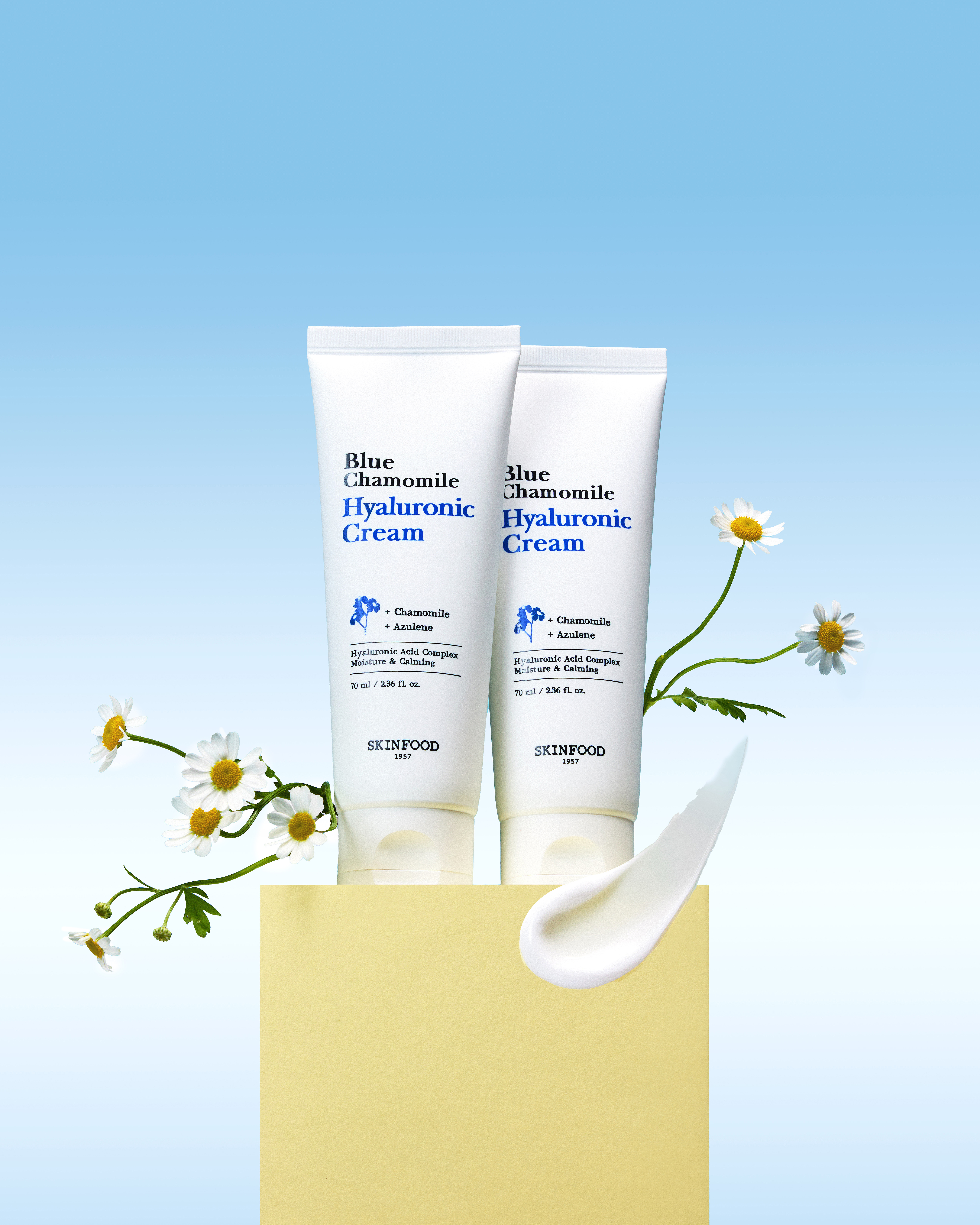 [스킨푸드][네이버단독] 블루 캐모마일 히알루로닉 수분 크림 70ml 2개 (블루 캐모마일 겔마스크 1매+크림 15ml 2개 증정) 제품 이미지