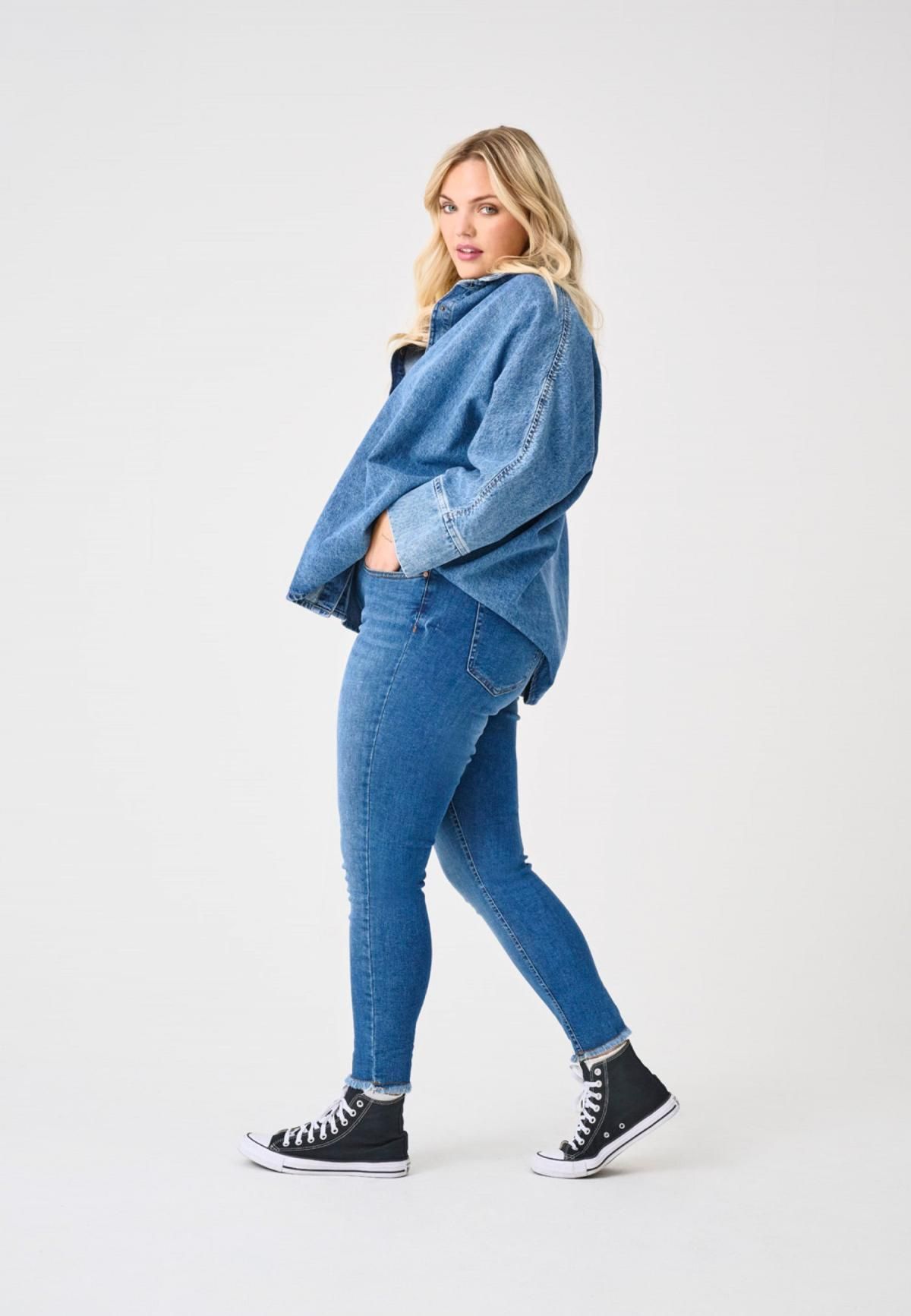 온리 플러스사이즈 데님 스키니핏 진 15318437_2115 BLUE / MEDIUM BLUE DENIM - 상세 이미지 5