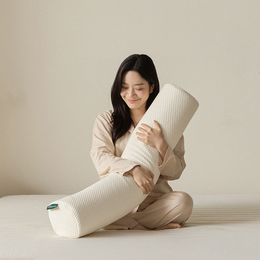 더코이즈 천연 라텍스바디필로우 죽부인 긴베개 롱쿠션 전신베개 긴쿠션 대형바디필로우 플로우 - 상세 이미지 2
