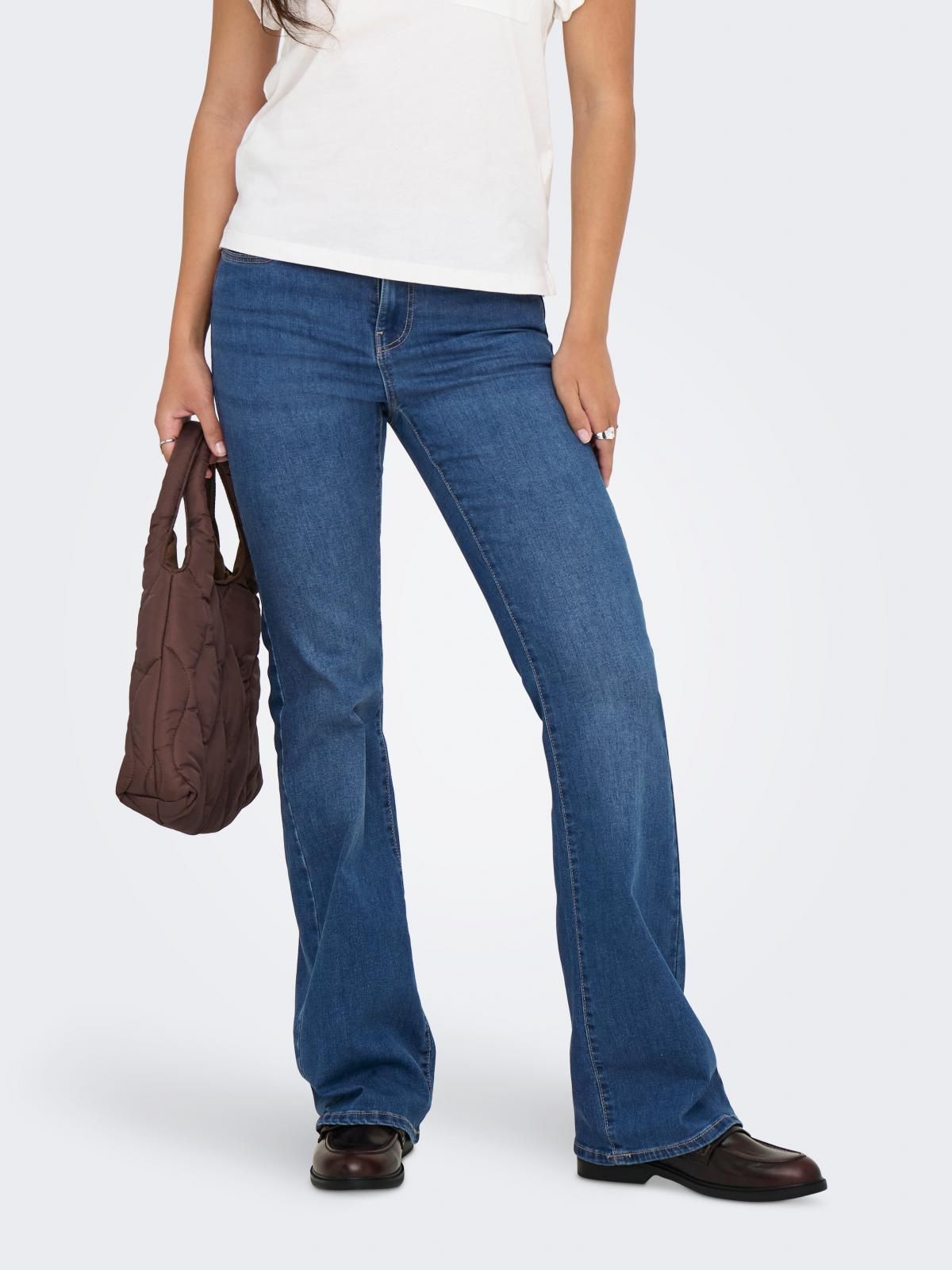 온리 테크니컬 미드웨이스트 플레어핏 청바지 15318586_2115 BLUE / MEDIUM BLUE DENIM - 상품 이미지