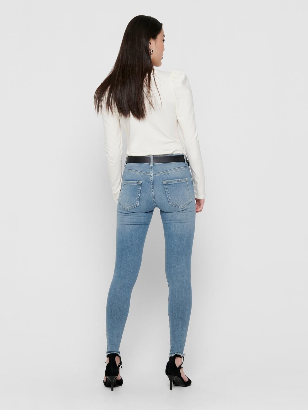 온리 미드웨이스트 스키니핏 연청 데님진 15162363_2116 BLUE / LIGHT BLUE DENIM - 상세 이미지 2