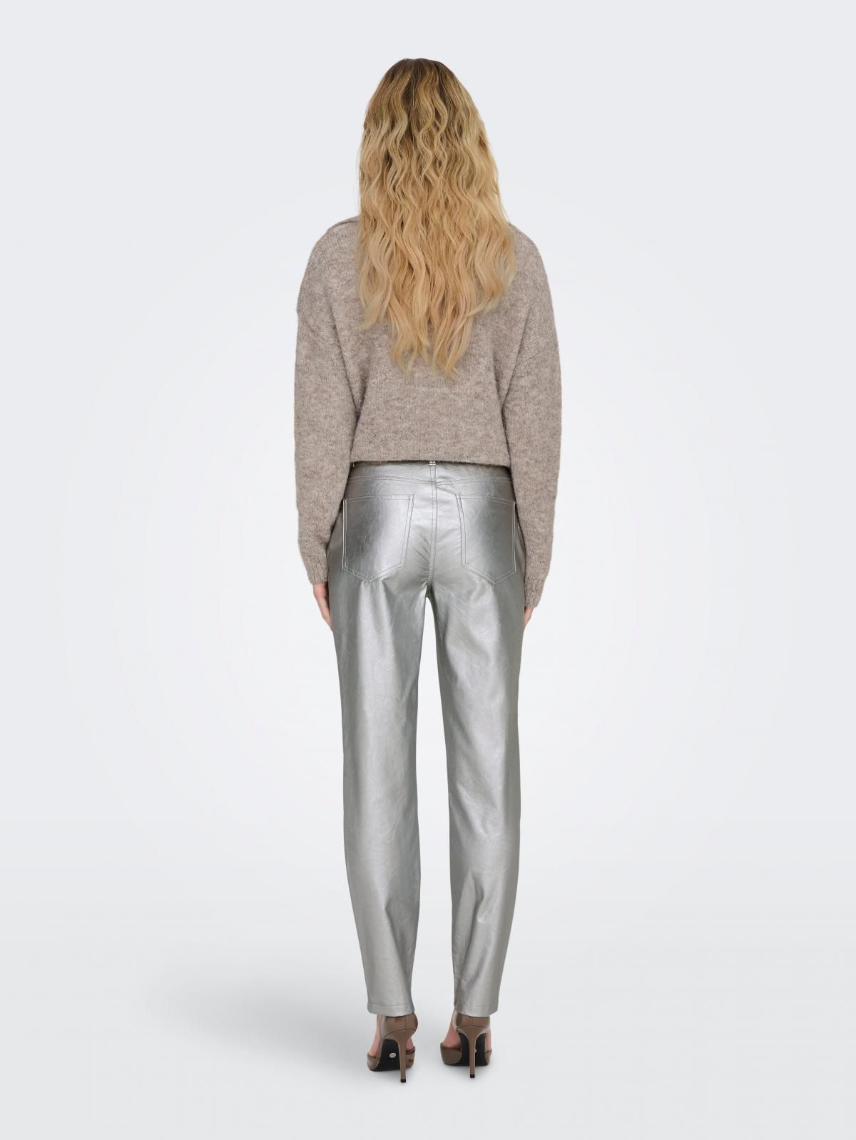 온리 메탈릭 스트레이트핏 페이크레더 팬츠 15325113_387 GREY / SILVER - 상세 이미지 2
