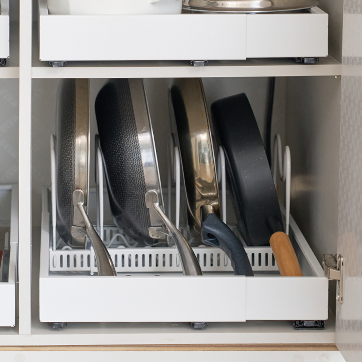 코드리빙 주방 슬라이딩 후라이팬 프라이팬 냄비 정리 수납 거치대 정리대 DR-1-F1 제품 이미지