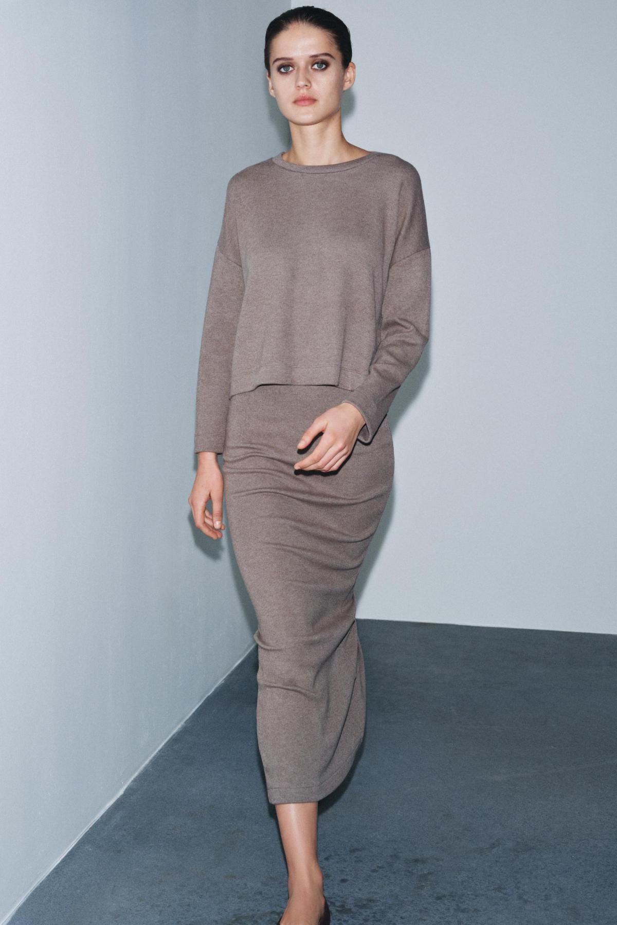 자라 소프트 라운드넥 긴팔 티셔츠 0858/469 BROWN MARL - 상세 이미지 2