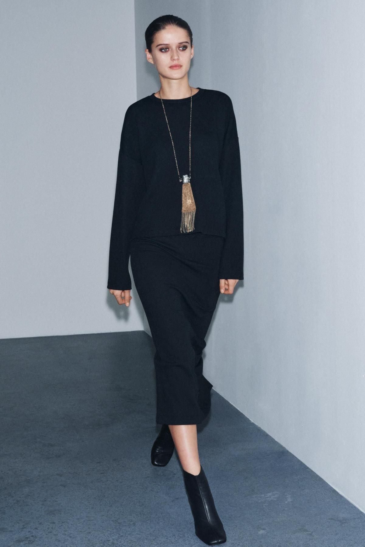 자라 소프트터치 라운드넥 긴팔 티셔츠 0858/469 CHARCOAL GREY - 상세 이미지 2