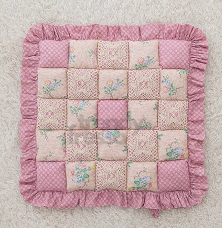 [트렌디프레소협력사]데이슬롯 퀼팅 핑크 플라워 방석 45x45 포인트방석