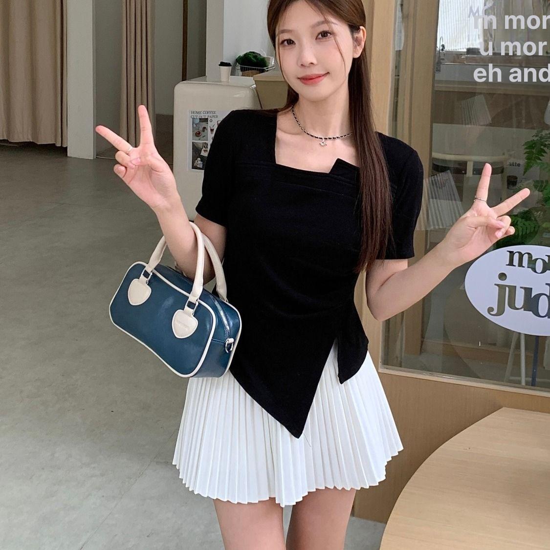 여성 슬림핏 탑 브이넥 정어깨 반팔 비대칭 여름 상의 티셔츠 셔츠 - 상세 이미지 2