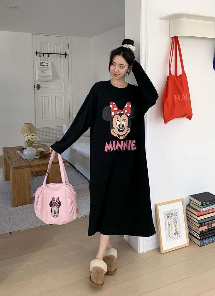 디즈니 미니라운드 루즈핏 원피스 OPS 미키 홈웨어 데일리룩 잠옷 파자마 라운드 편한 이미지 6