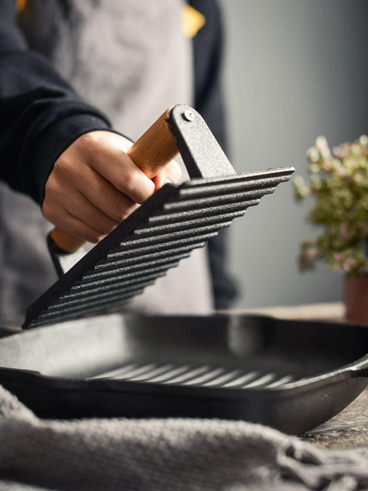 주물 무쇠 누름판 프레스 스테이크 그릴 누르개 철판 그릴프레스 돼지껍데기 주철 손잡이 사각 압력판