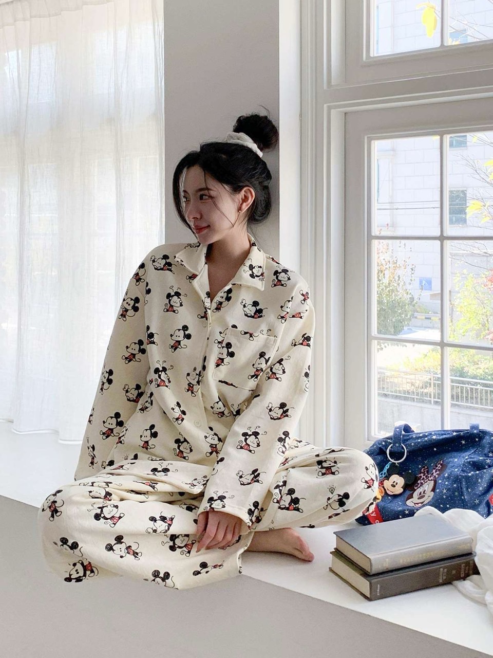 디즈니 퀘스천 미키 누빔 파자마 커플 신혼 홈웨어 겨울 상하세트 미니 수면 잠옷 - 상세 이미지 5