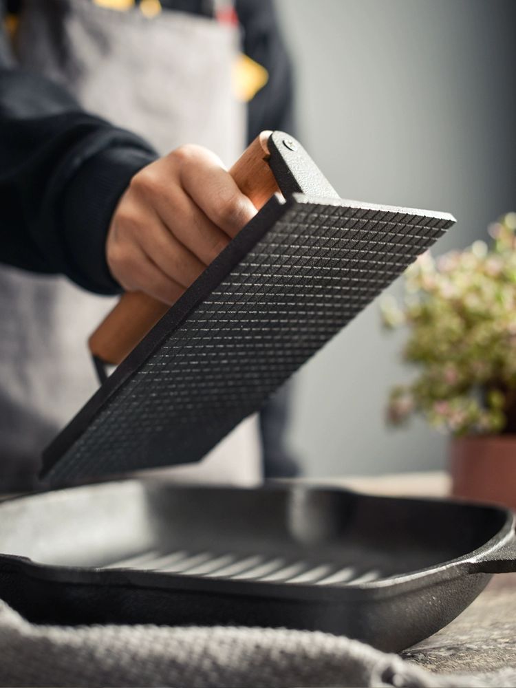 주물 무쇠 누름판 프레스 스테이크 그릴 누르개 철판 그릴프레스 돼지껍데기 주철 손잡이 사각 압력판