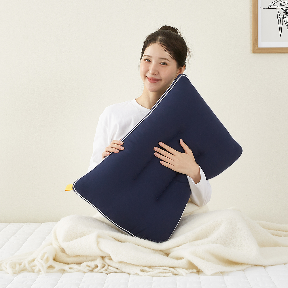 집앤콕 베개 빨아쓰는 일자목 거북목 목디스크 경추베개 네이비, 30x50