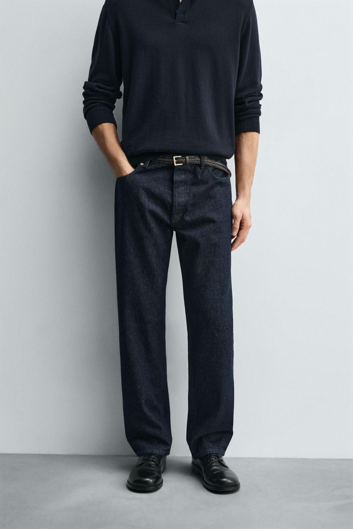 자라 스트레이트핏 데님 미드라이즈 남성 청바지 1300/401 NAVY BLUE - 상품 이미지