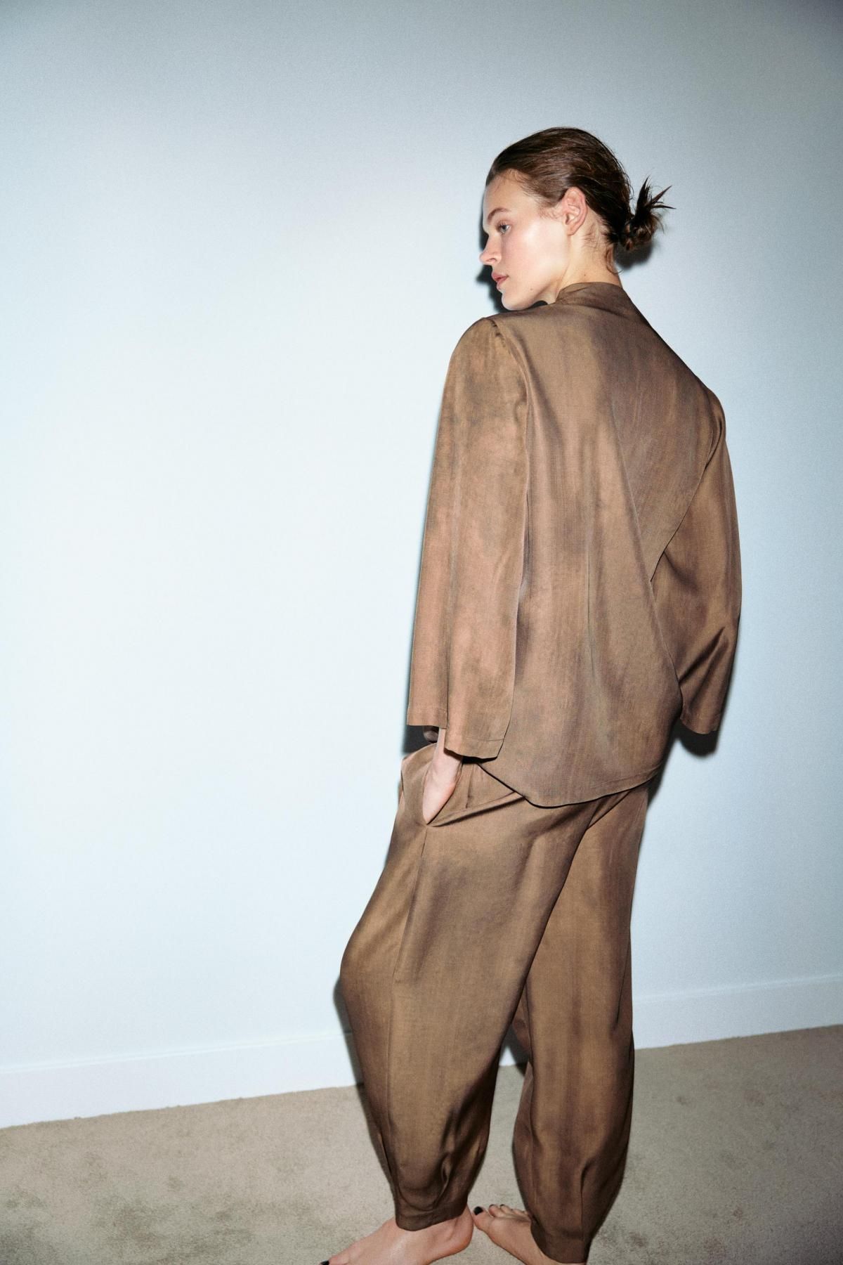 자라 소프트 벨벳 랩 자켓 브라운 9467/844 BROWN - 상세 이미지 4