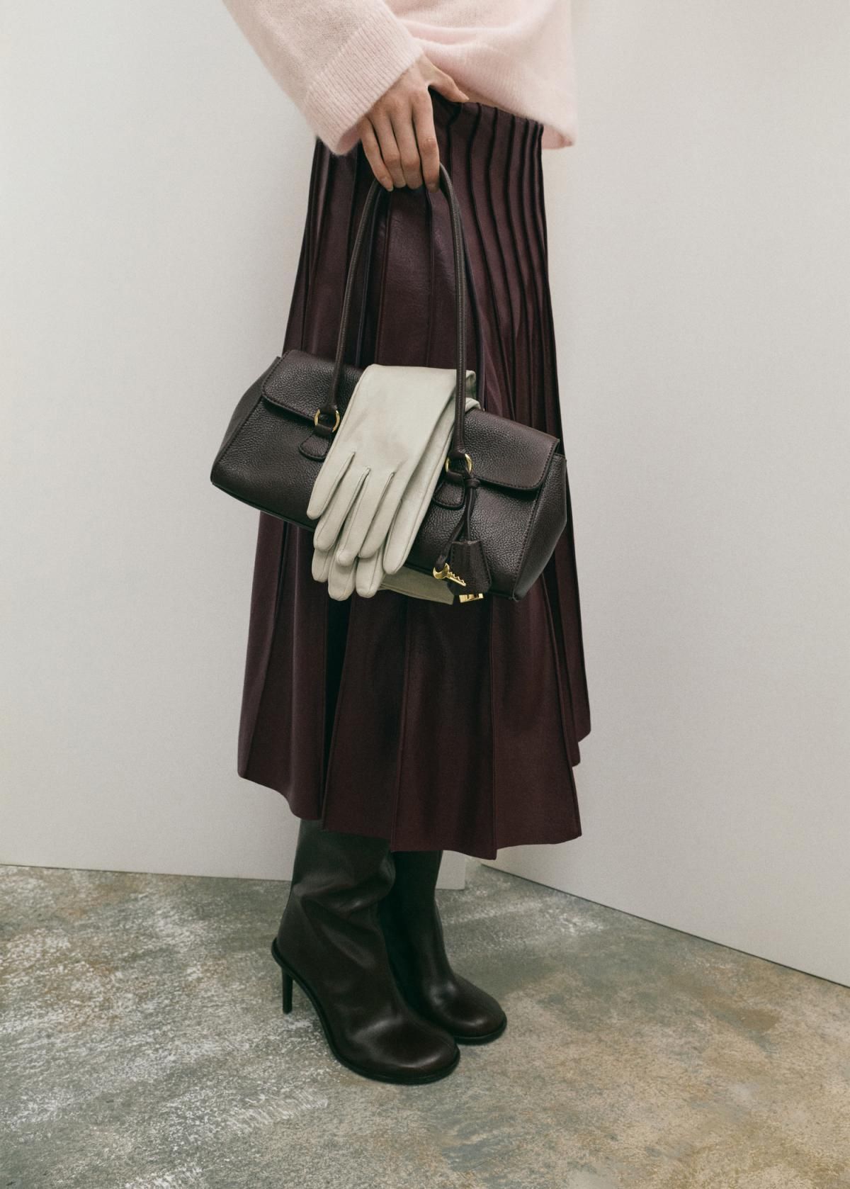 망고 에코레더 미디 고데트 플레어 스커트 27091267 GRANATE - 상세 이미지 2