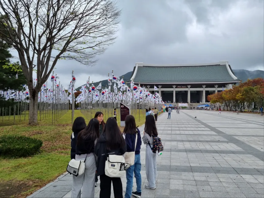 [2천원환급][초등교사자격] 천안독립기념관 초등 역사 체험 주말 방학 특강 충청 어린이 역사체험학습 도슨트 해설 수업 by 티처투어