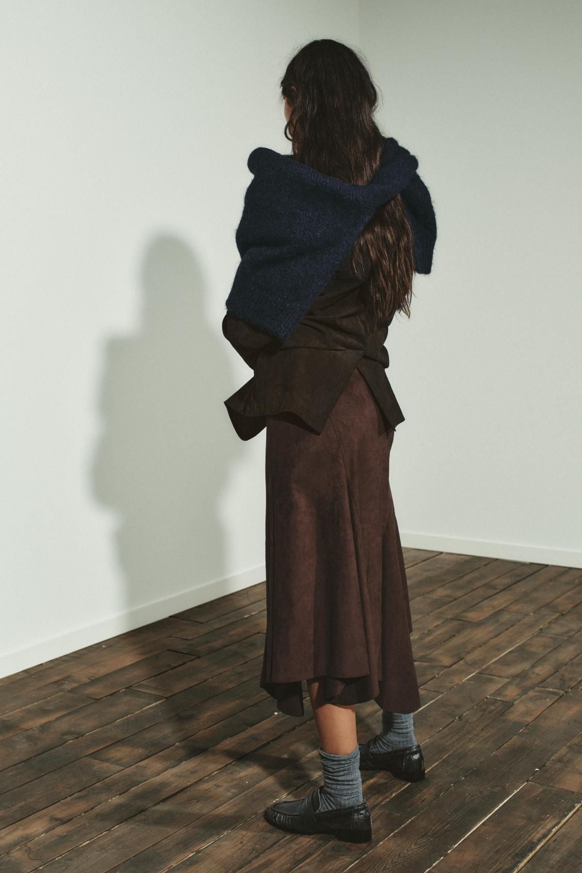 자라 스웨이드 미디 스커트 브라운 언밸런스 4391/556 BROWN - 상세 이미지 5