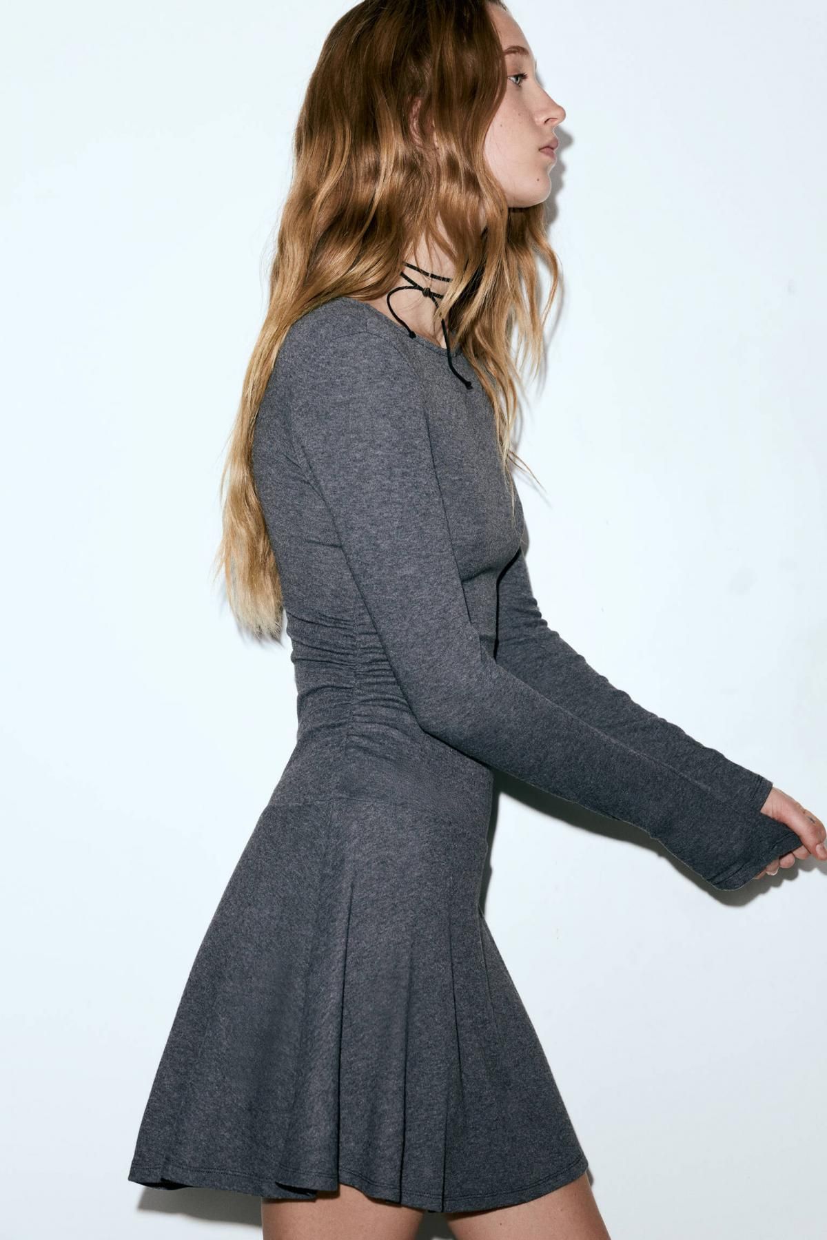 풀앤베어 소프트 라운드넥 셔링 미니 원피스 3380/303 ANTHRACITE GREY - 상세 이미지 4