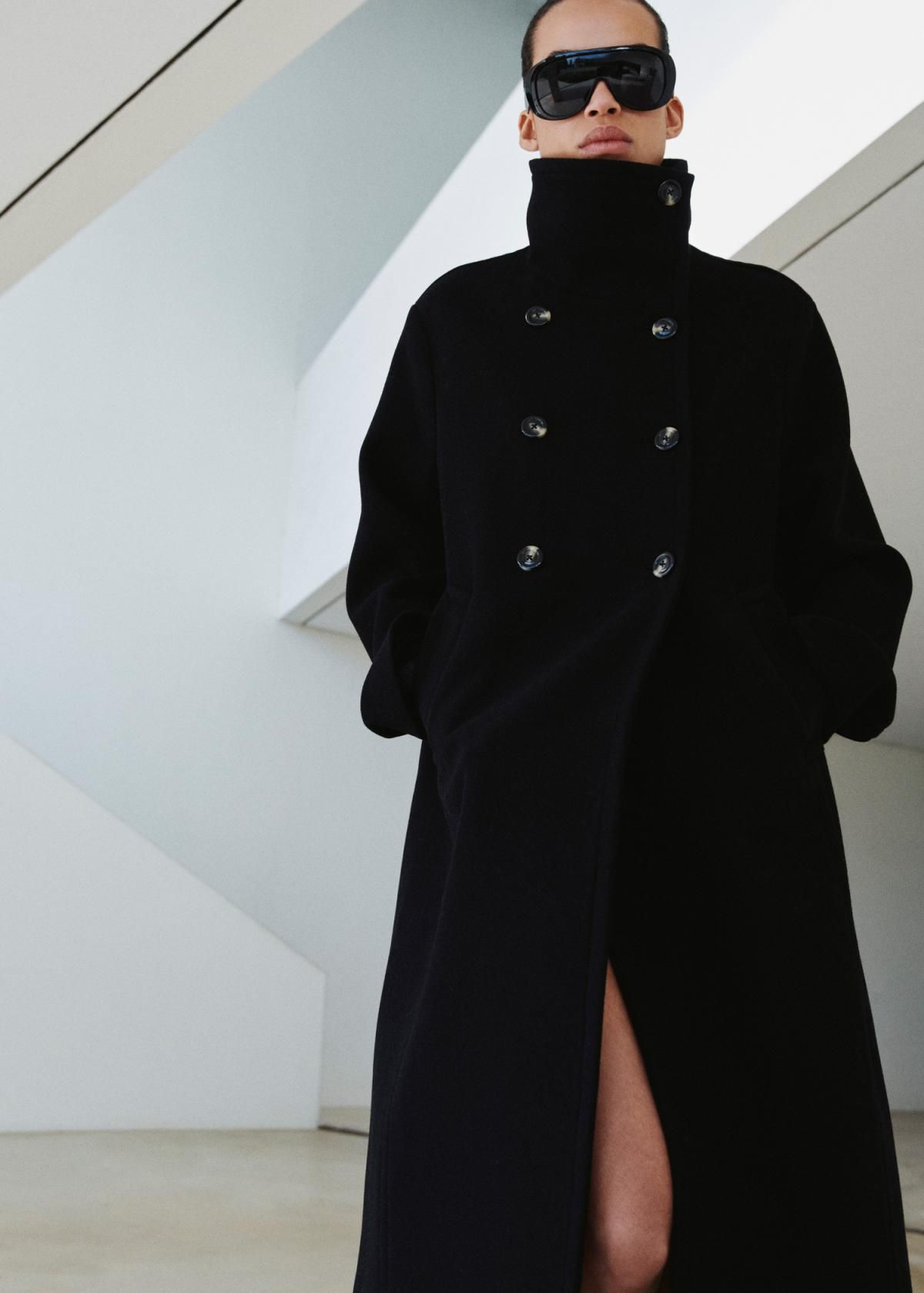 망고 클래식 울믹스 더블버튼 하이넥 롱코트 27031261 NEGRO - 상세 이미지 2