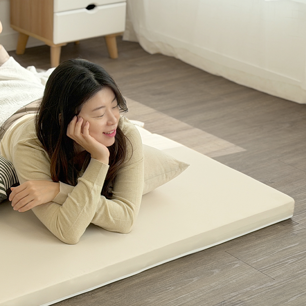 한스갤러리 3단 매트리스 접이식 토퍼 침대 바닥 수면매트 누빔형 MS