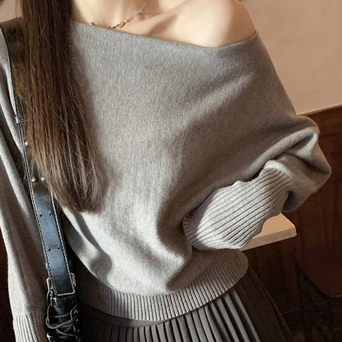 (YY) 여성스러운 크롭 니트탑 멋스러운 가오리핏 보트넥 티셔츠 원오프숄더 러블리 캐주얼 데일리룩 - 상세 이미지 2