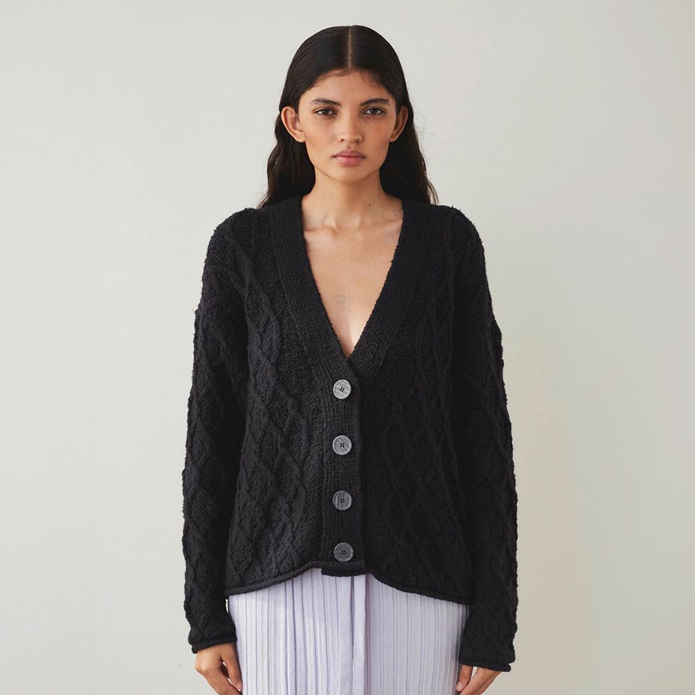 루스 CARAMELLE BLACK 가디건 CARAMELLE BLACK SS23NB04I - 상세 이미지 2