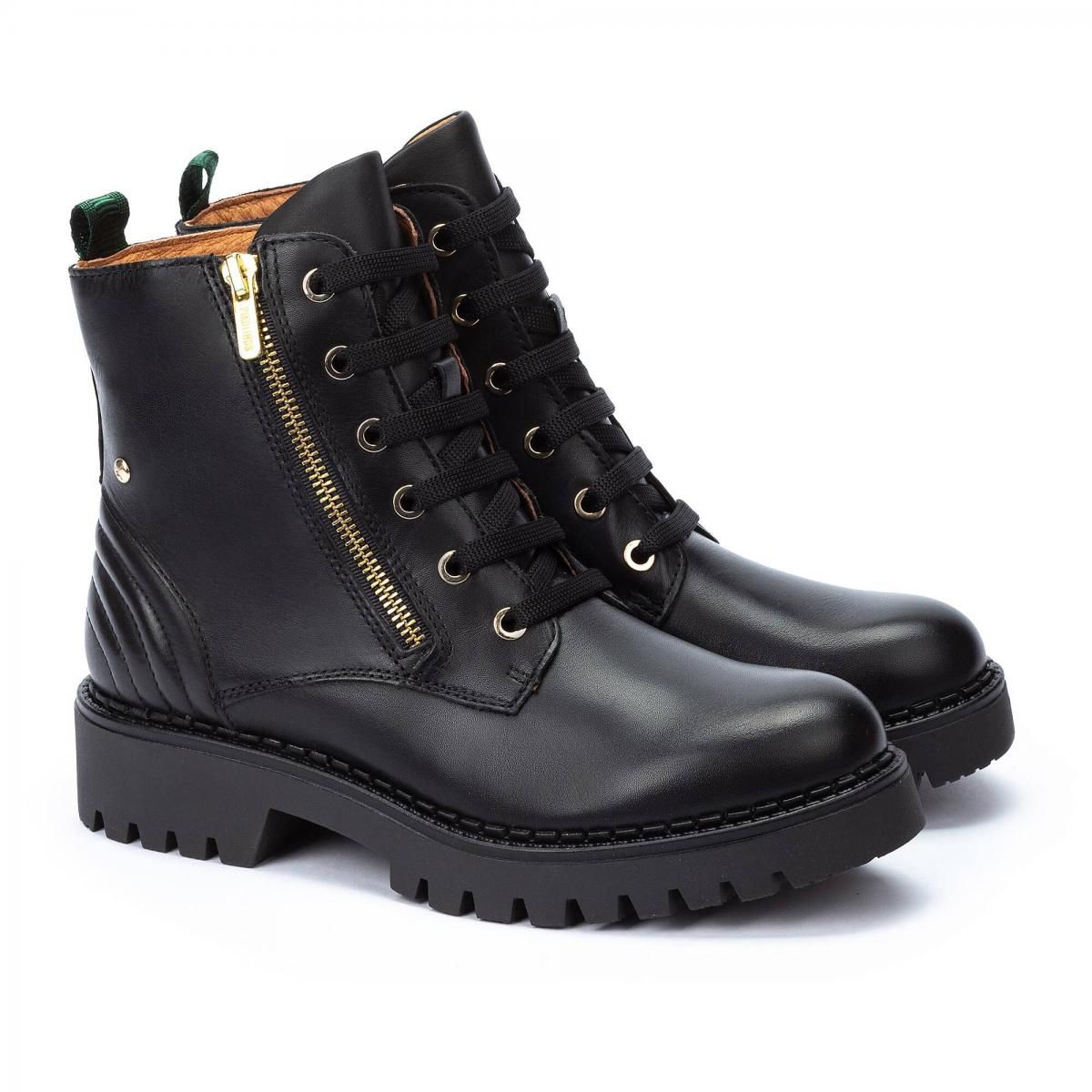 피콜리노스 스터드 레더 앵클 워커 부츠 AVILES W6P-8560 BLACK - 상세 이미지 2
