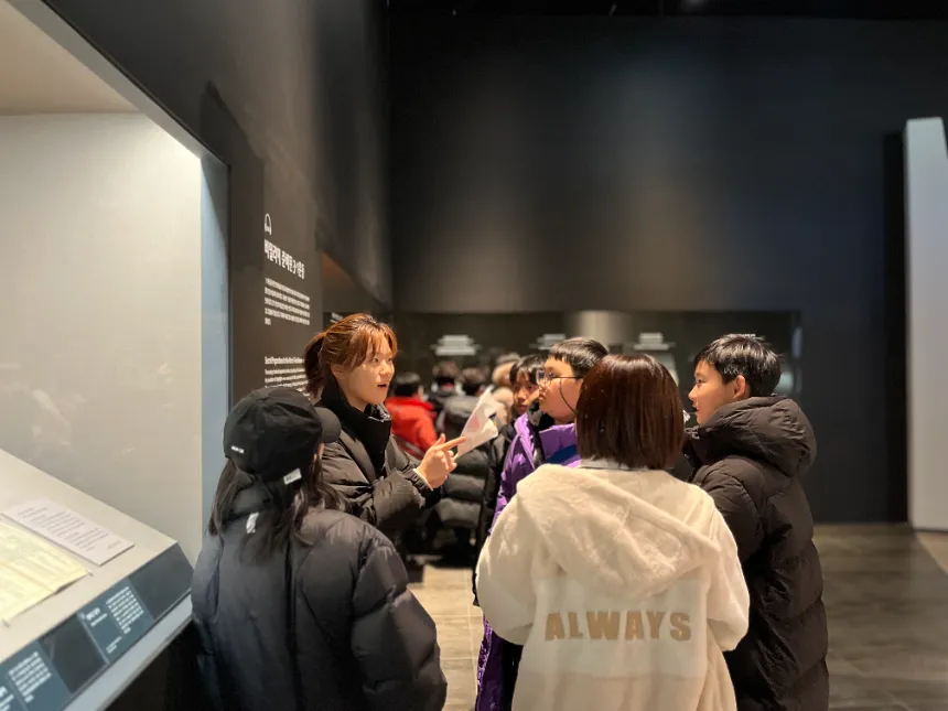 [2천원환급][초등교사자격] 천안독립기념관 초등 역사 체험 주말 방학 특강 충청 어린이 역사체험학습 도슨트 해설 수업 by 티처투어