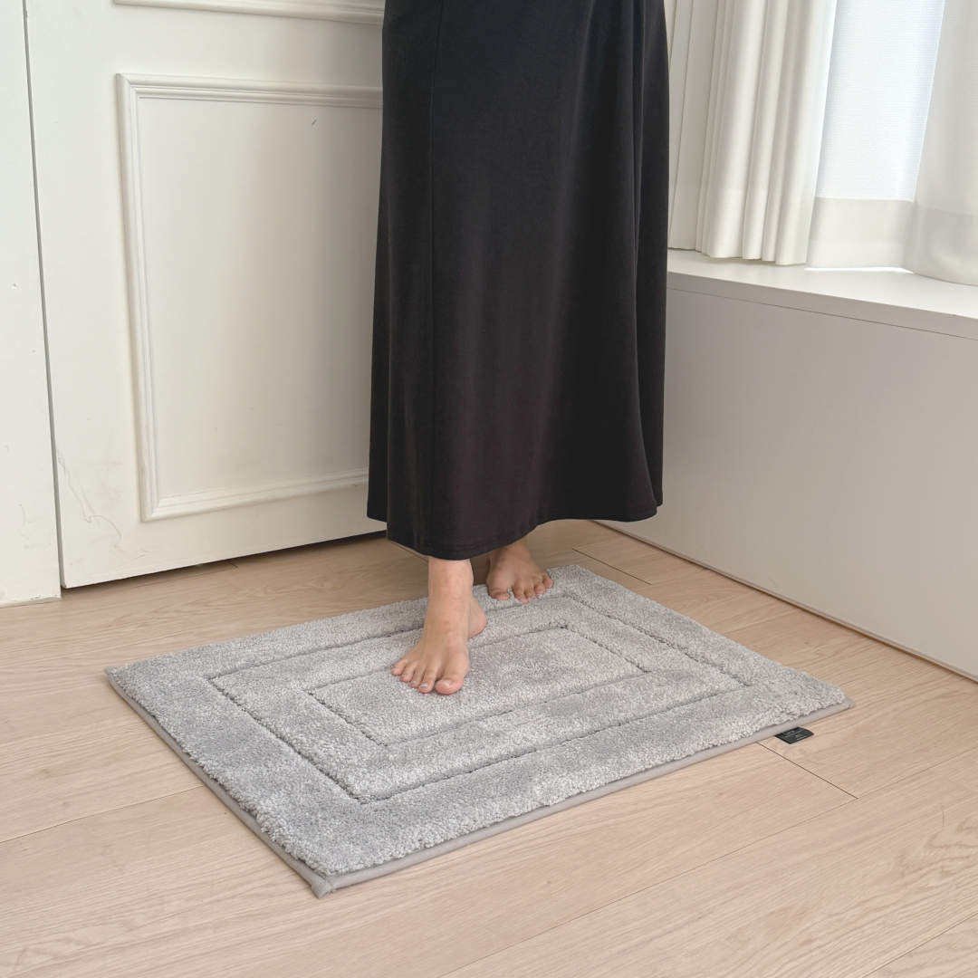 디아르 프리미엄 극세사 주방 매트 욕실 화장실 현관 침실 발매트 그레이, 50x70cm