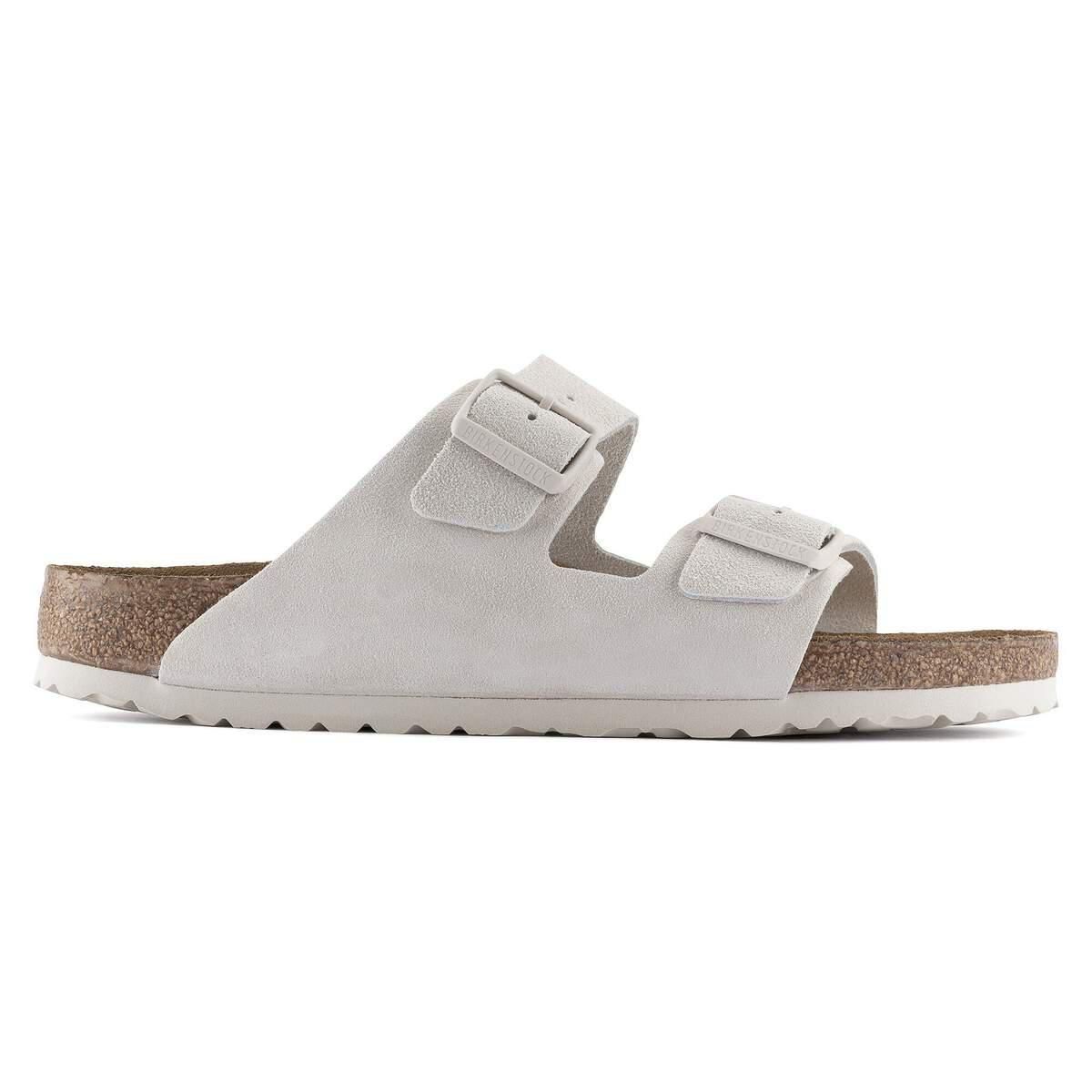 버켄스탁 아리조나 소프트 쿠션 스웨이드 샌들 화이트 1024516 ANTIQUE WHITE - 상품 이미지