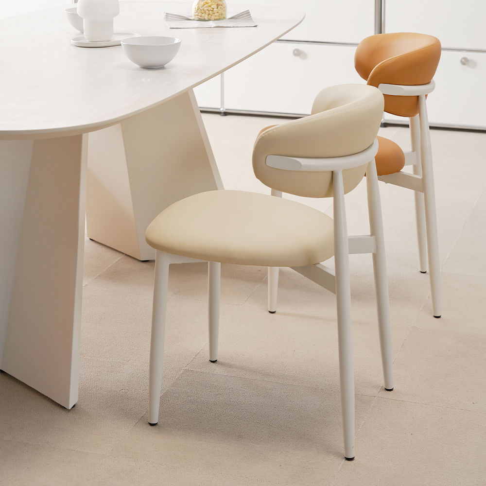 솔리브 편한 식탁의자 화이트 실리콘 가죽 기능성 테이블의자 아이보리